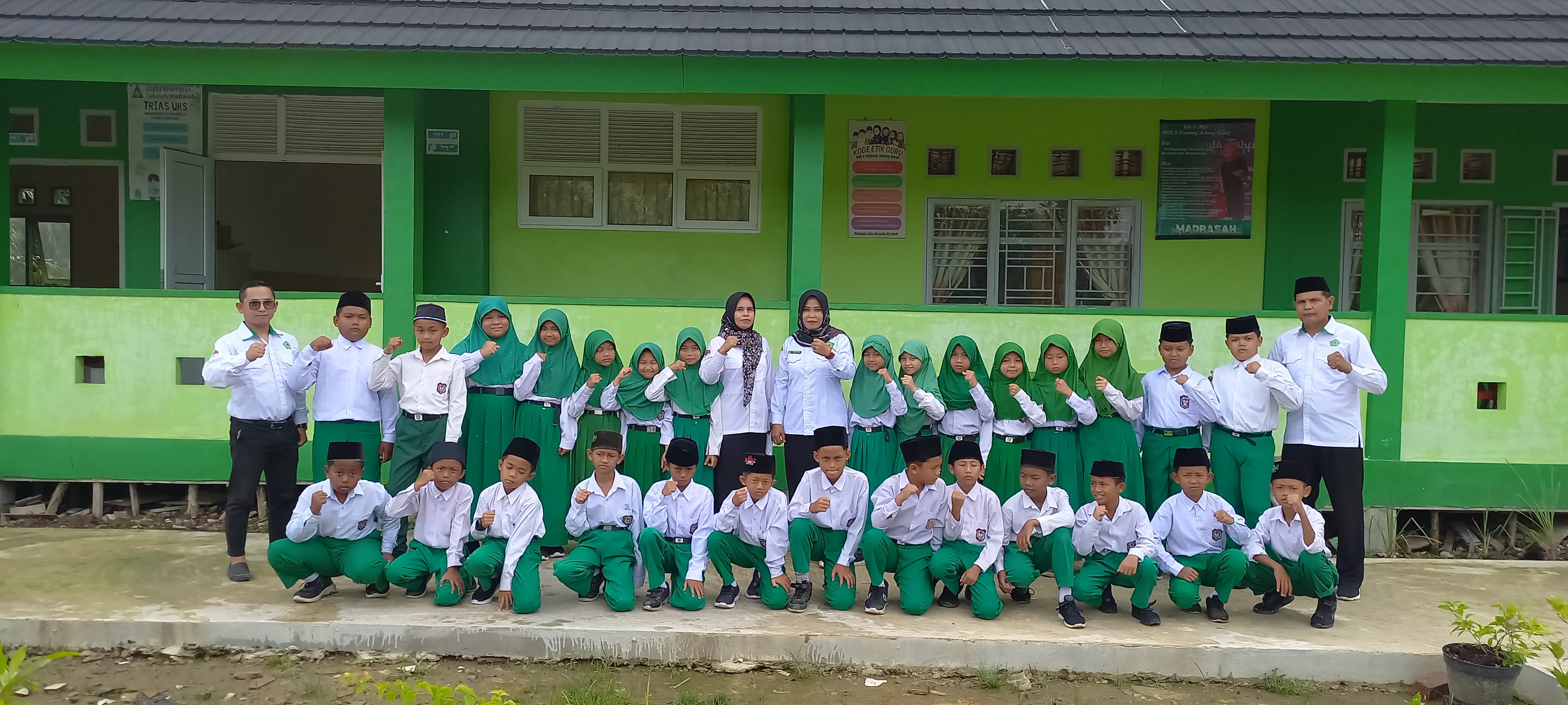 ANBK MIN 2 Tanjung Jabung Barat & Anggota KKM