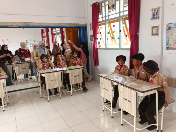 Semarak HUT ke-65 Pramuka, Siswa MIN 2 Tanjung Jabung Barat Ikuti Lomba dengan Semangat Pantang Menyerah Semarak HUT ke-65 Pramuka, Siswa MIN 2 Tanjung Jabung Barat Ikuti Lomba dengan Semangat Pantang Menyerah