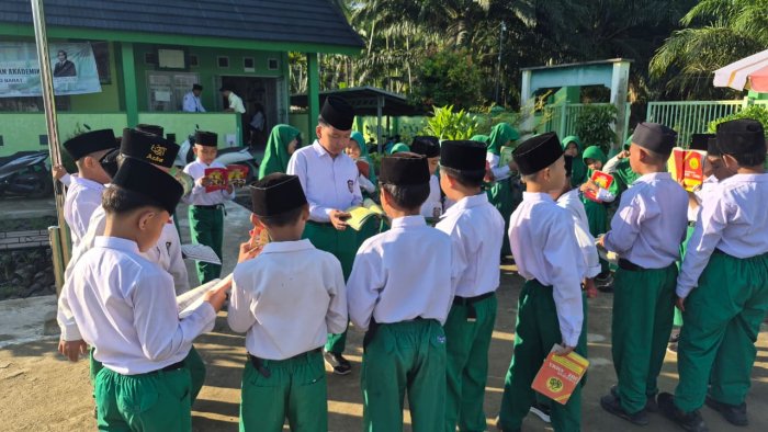 Tahfizh Time Tingkatkan Semangat Religius Siswa MIN 2 Tanjung Jabung Barat