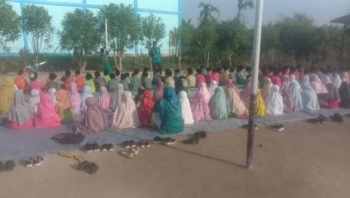 MIN 2 Tanjung Jabung Barat Gelar Sholat Dhuha dan Doa Bersama