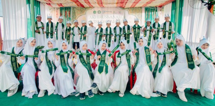 MIN 2 Tanjung Jabung Barat Gelar Haflah Akhirussanah dan Wisuda Tahfizh Juz 30 Angkatan V Tahun 2026